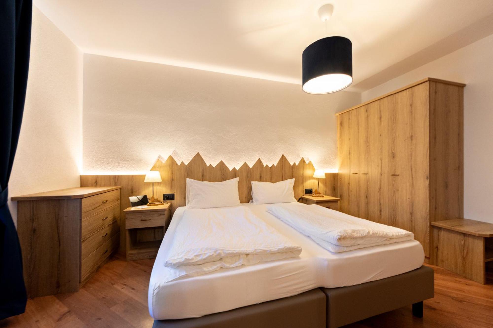 Kyrr Smart Mountain Retreat Hotel Moena Exterior photo